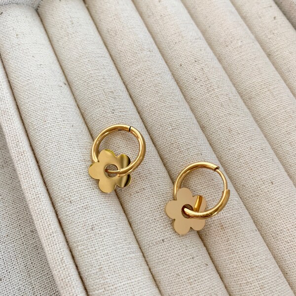 Gold Daisy Flower Earrings Dainty Gold Flower Huggie Hoop Earrings Everyday Minimalist Earrings Small Flower Drop Hoops Earrings waterproof