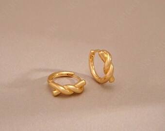 Zierliche Knoten Huggie Hoop Ohrringe, 18k Gold Twisted Hoop Ohrringe, kleine kleine Hoop Ohrringe, Chunky Hoop Ohrringe, zarte Gold Hoops