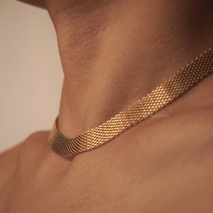 Finmaskig vintage choker halsband med fiskbensmönster Tunn mesh guld choker brett mesh grovt halsband Retro 80-talshalsband Festfödelsedagspresent till henne