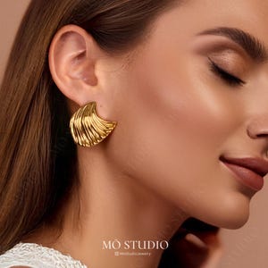 Chunky Large Gold Wing Earrings, Gold Statement Symmetrical Earrings, Big Gold Vintage Stud Earrings, Minimalist Bold Chic Oversized Studs