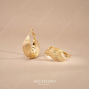 Large Gold Hoop Earrings, Chunky Twisted Gold Hoop Earrings, Hoop Earrings Gold, Thick Gold Hoops, Chunky Gold Hoops,  Hoop Earrings