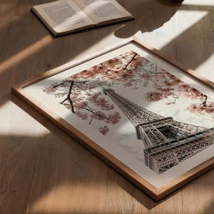 Poster 'Parijs in de lente', romantische vintage fotografie met roze kersenbloesems voor de Eiffeltoren. afbeelding 5