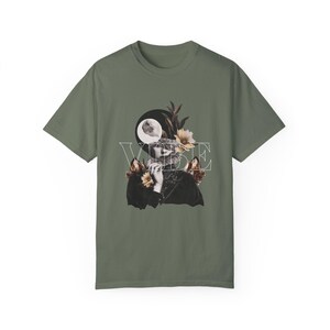 Vibe Floral T-Shirt Comfort Colors Chic Design for Women Uplifting Gift Perfect for Daily Wear Special Occasions Fashion Statement Tee image 4