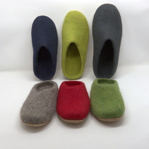 slippers/slippers/felt, handmade with New Zealand wool, merino wool, leather sole, anti bacterial image 2