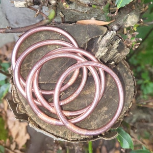 Boeddhistische armband van roségoud, banglearmband, geluksarmband, flexibel en waterdicht.