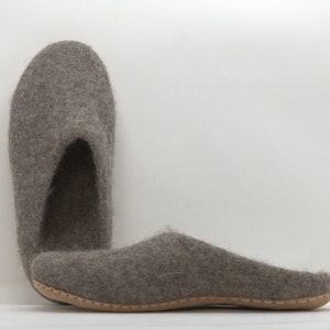 slippers/slippers/felt, handmade with New Zealand wool, merino wool, leather sole, anti bacterial image 8