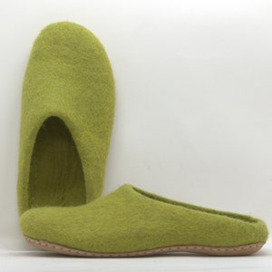 slippers/slippers/felt, handmade with New Zealand wool, merino wool, leather sole, anti bacterial image 5