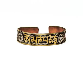 Bracciale tibetano, braccialetto buddista con il mantra Om Mani Padma Hum, fatto a mano in Nepal, braccialetto in rame.