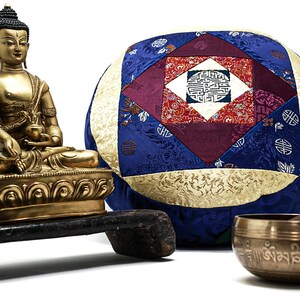 Mandala yoga meditationskudde, zafu tillverkad av ekologisk bomull.