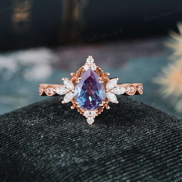 Art Deco Alexandrite Engagement Ring Rose Gold Pear Cut Alexandrite Ring Unique Cluster Moissanite Wedding Ring Milgrain Promise ring women