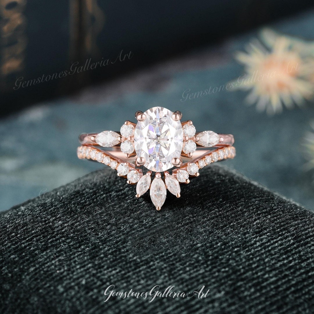 Oval Cut Moissanite Wedding Ring Set 2pcs Unique Moissanite Engagement ...