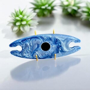 Country Blue Swirls Epoxy Resin Handgemachter Wein Caddy / Weinflasche und Weinglashalter