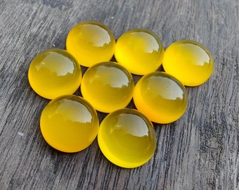 AAA+ マンゴーカルセドニー ラウンドカボション：キャリブレーション済み宝石