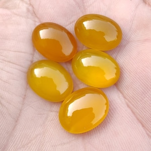 AAA + Mango Chalcedon Cabochon: Oval Flat Back Edelstein
