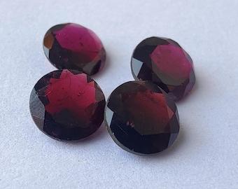 AAA+ Quality Natural Garnet Round Shape Faceted Cut Calibrated Wholesale Gemstones, Custom Sizes Available