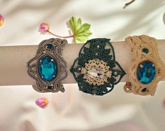 Macrame bracelet with rhinestone