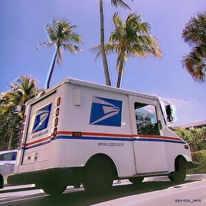 USPS Priority Mail 配送アップグレード (1～3 営業日) - 配送を迅速に行います。