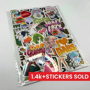 Confezione da 420 mini adesivi in vinile fustellati (50 pezzi) / Impermeabili, resistenti ai raggi UV, antigraffio / Da applicare su laptop, tumbler, quaderni, automobili e altro ancora!