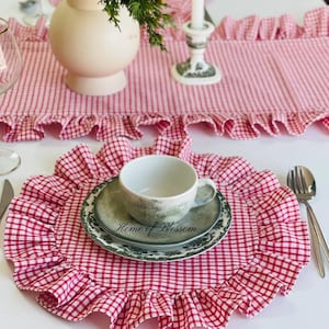 Red Gingham Linen Placemat: Ruffle Round Christmas Table Decor
