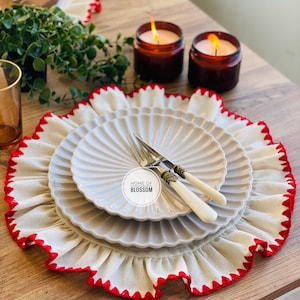 Ruffled Linen Placemat: Cream Boho Table Decor (15 inch)