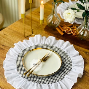 Black Gingham Linen Placemat: Rustic Ruffle Round Placemat