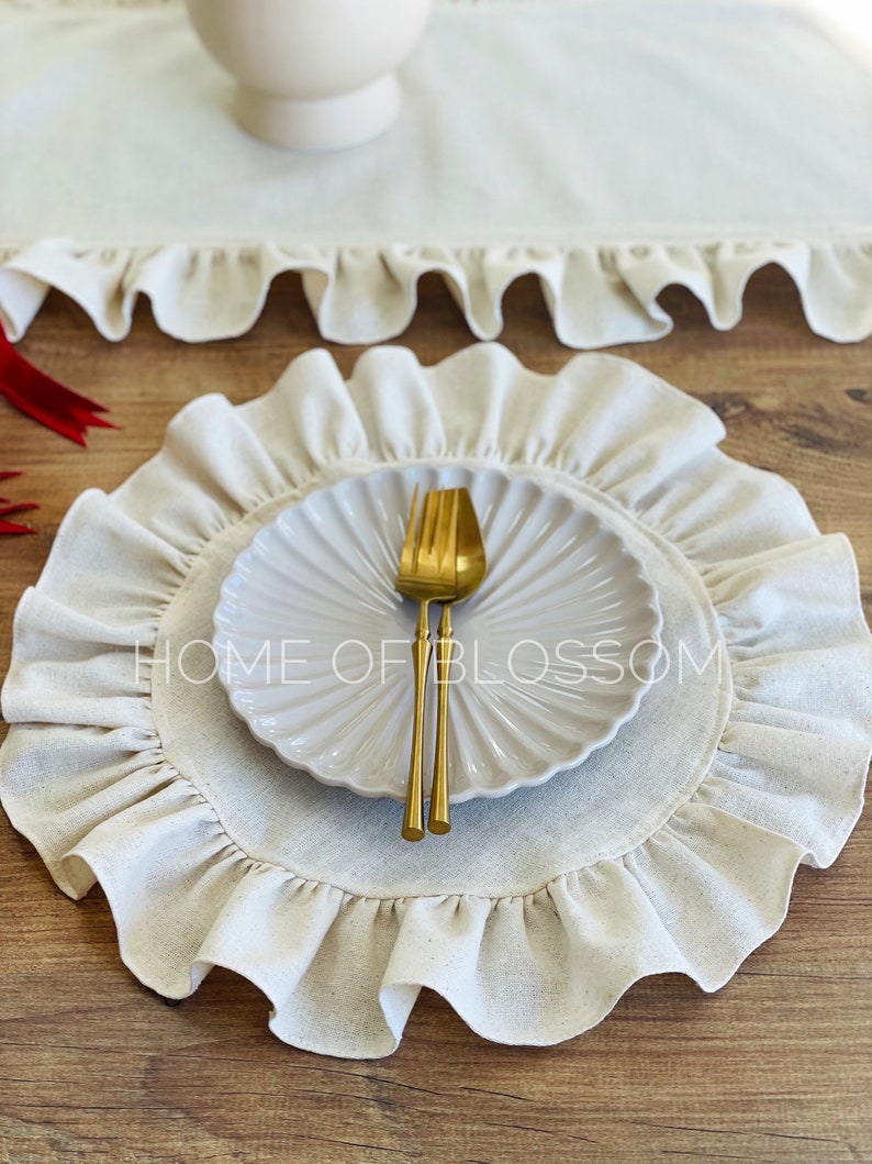 Ruffle Round Cream color Washed Linen Placemats, Natural Boho Placemats with Ruffle, Vintage Rustic Natural Linen placemats for Table Decor