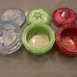 Enchanting Handcrafted Resin Trinket Box - Perfect for Treasures & Keepsakes
