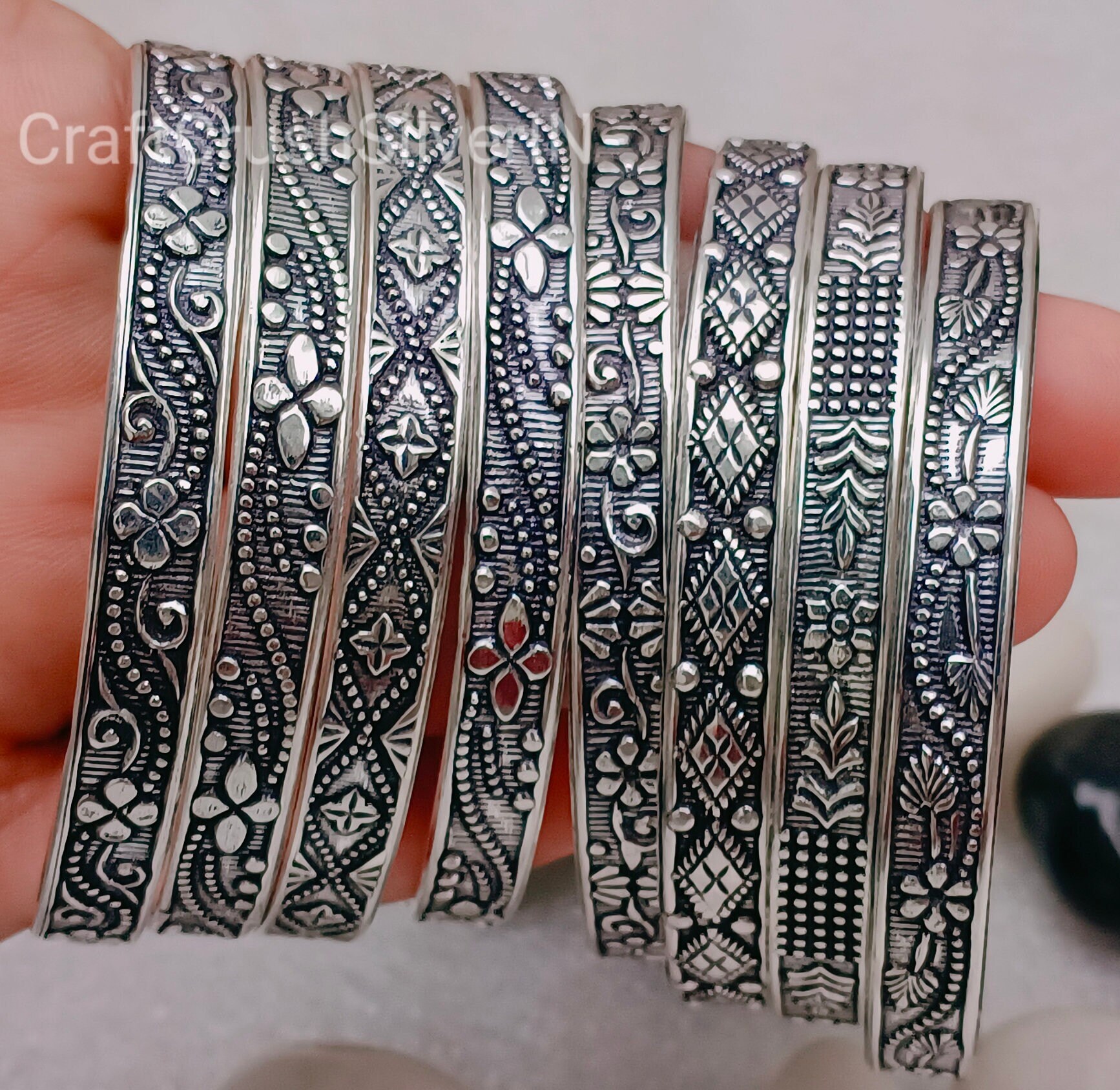 アクセサリー Crockery Bangle diverseconception SV Oxidized Sterling Silver Bangle Set: Multi Design Bangles for