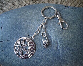 Skull Keyring, Circle Flower Keychain, Ladies Key Ring Chain, HandMade Keychain,Gift Keychain, Bag Keychain, Bag accessories,