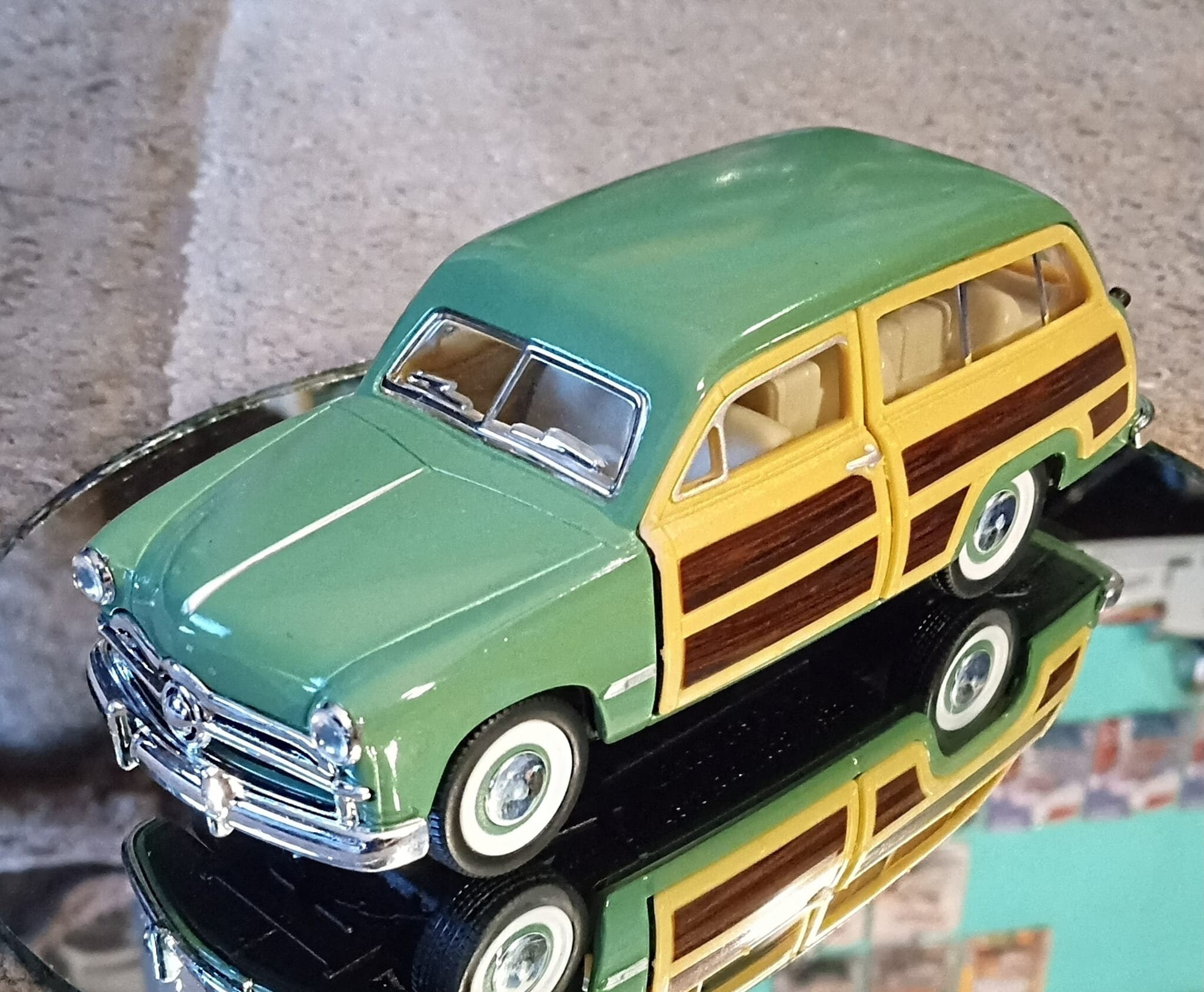 Kinsmart 1949 ford woody wagon sales