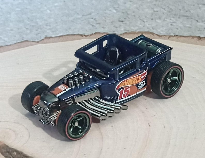 Hot Wheels Bone Shaker 2014 - Snap Rides 1/64 - Orange - Rare Et Neuf