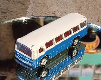 Tomica Mitsubishi Fuso Bus 1/156 scale