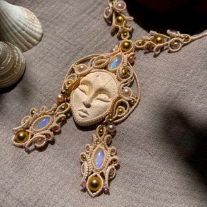 Multiwear Micro Macrame Necklace 'Thetis' With Moonstone