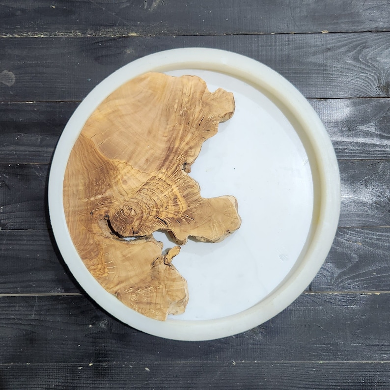 Olijfhouten platen, Olijfhout Perfect voor doe-het-zelf kunstwerken van epoxyhars, Rond levend randhout voor schimmel. Hout voor wandklokken en vleeswarenplanken afbeelding 1