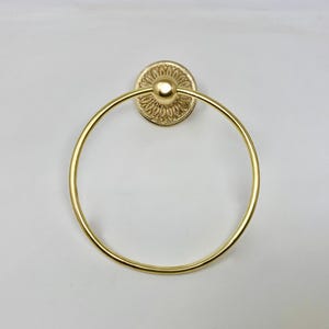 Anneau porte-serviettes en laiton avec porte-serviettes en laiton, laiton poli non laqué, tournesol, fait main, torchon de cuisine, laiton doré, patiné, serviette en laiton brut