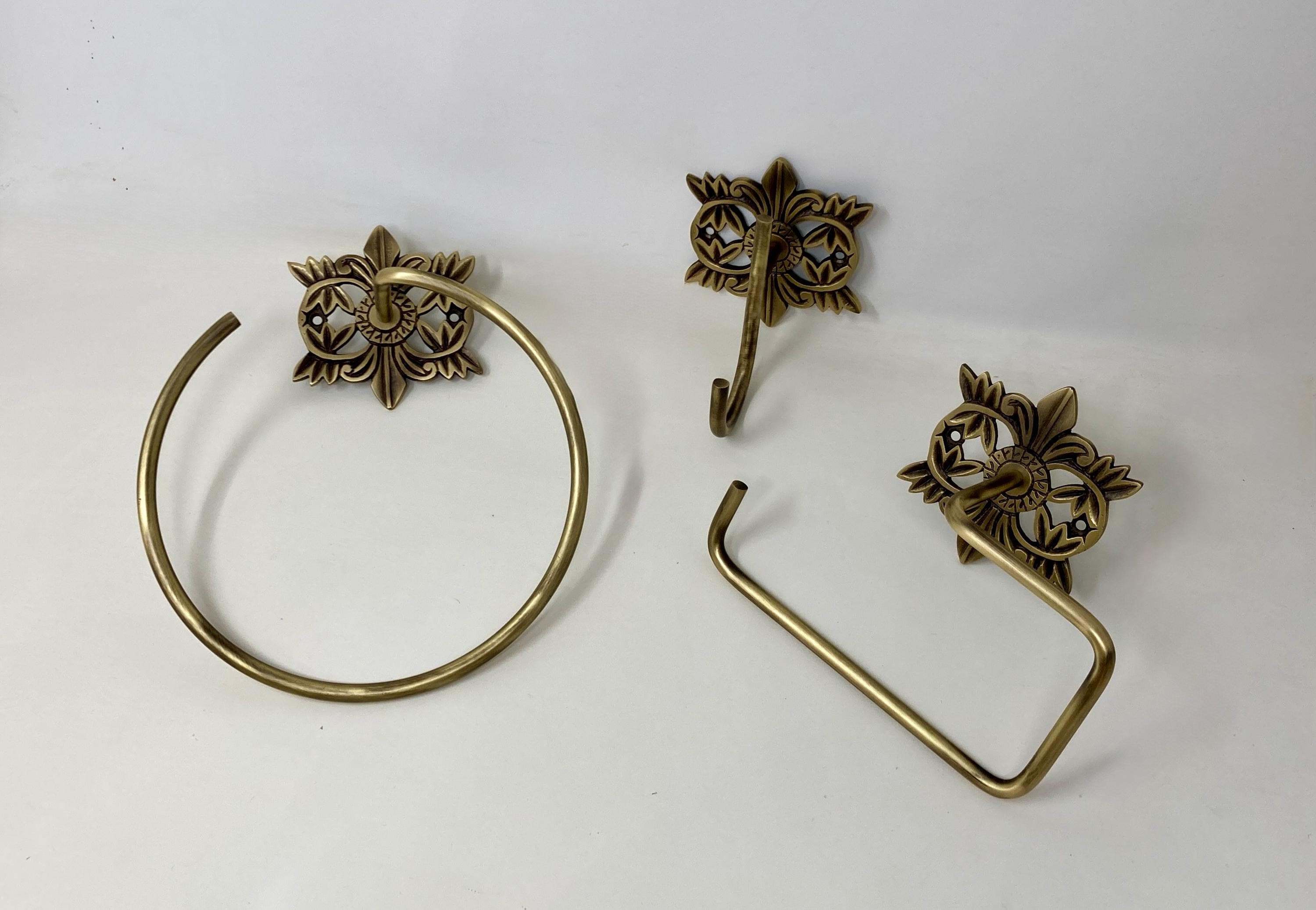 Bathroom Toilet Roll Holder Hand Towel Ring Robe Hook Antique Brass Floral Filigree Washroom Accessories