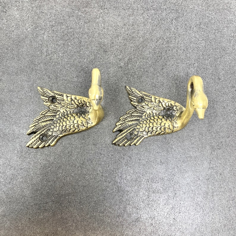 Brass Antique Swan Hook | Handmade | 100% Brass | New Home Gift | Animal | Hallway | Kitchen | Decor | Coat | Jacket | Winter | Summer
