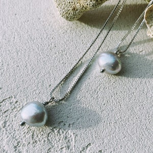 Pearl Pendant Necklace in Round or Nugget image 2