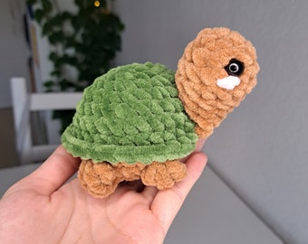 Kleine Schildkröte gehäkelt - Plüschtier handgemacht