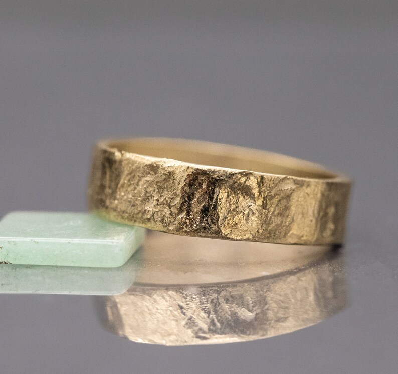 14K Solid Gold Men's Wedding Ring, Hammered Ring for Men, Rustic Ring ...