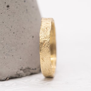 Rough texture ring ,Sand Cast Ring men&#39;s wedding ring 14K solid gold ,  rustic ring for men,  4 mm  men&#39;s rough band,Unisex wedding ring