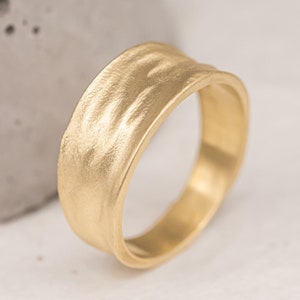Wave Wedding Ring,14K Yellow Gold Wedding Band, men's/women's Unique Wedding Ring, Yellow Gold Band Ring, Textured Wedding Bands,