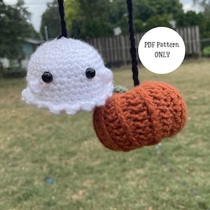 Pumpkin and Ghost Car Hanger | Crochet Pattern