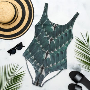 One piece swimsuit