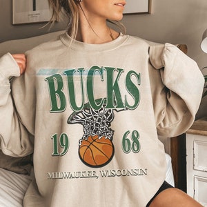 Vintage Nba Milwaukee Bucks Logo Sweatshirt Basketball Shirt 2022–23 Hoodie T-Shirt - AnniversaryTrending
