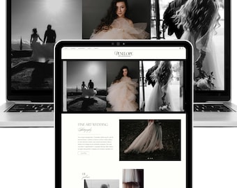 Puede incluir: Un ordenador portátil y una tableta muestran el sitio web de Penelope Fine Art Photography. Las pantallas presentan fotografías de boda en blanco y negro, incluyendo imágenes de una pareja, una persona con vestido de volantes y una novia.