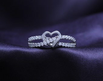 Infinity Heart Promise Ring White Cubic Zirconia Split Shank 925 Sterling Silver