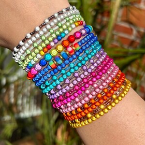 Luminous bracelet made of Miracle beads - 3D Illusion Y2K