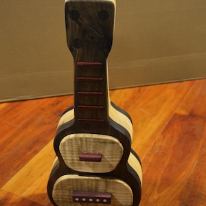 Guitar Bandsaw Box