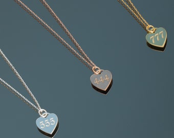 Collana con numero angelico 111 222 333 444 555 666 777 888 999 Collana portafortuna con numero angelico a forma di cuore Collana portafortuna positiva Regalo per la festa della mamma